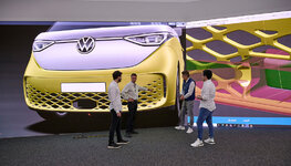 id_buzz_03.jpg